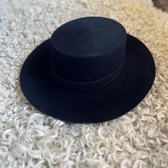 Janessa Leoné Gabrielle wool felt hat - Picture 1 of 5
